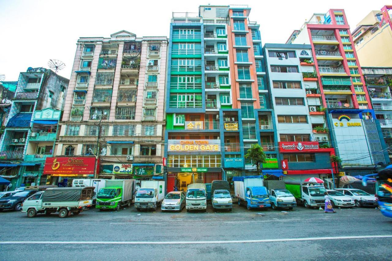 Golden Gate China Town Hotel Янгон Экстерьер фото
