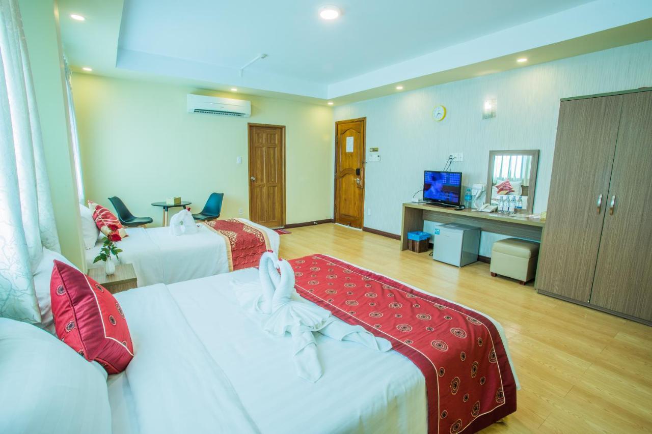 Golden Gate China Town Hotel Янгон Экстерьер фото